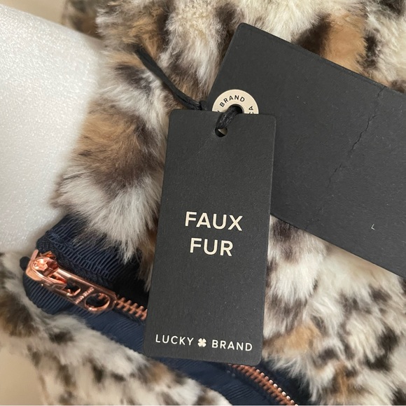 NWT Lucky Brand Leopard Plush Faux Fur Hooded Jacket Size M - Picture 11 of 12